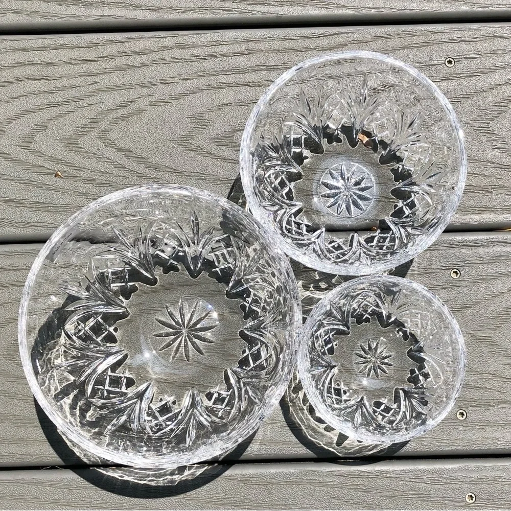 DUBLIN CRYSTAL BOWL SET  3 PIECES DIAMETER: 3 3/4, 5